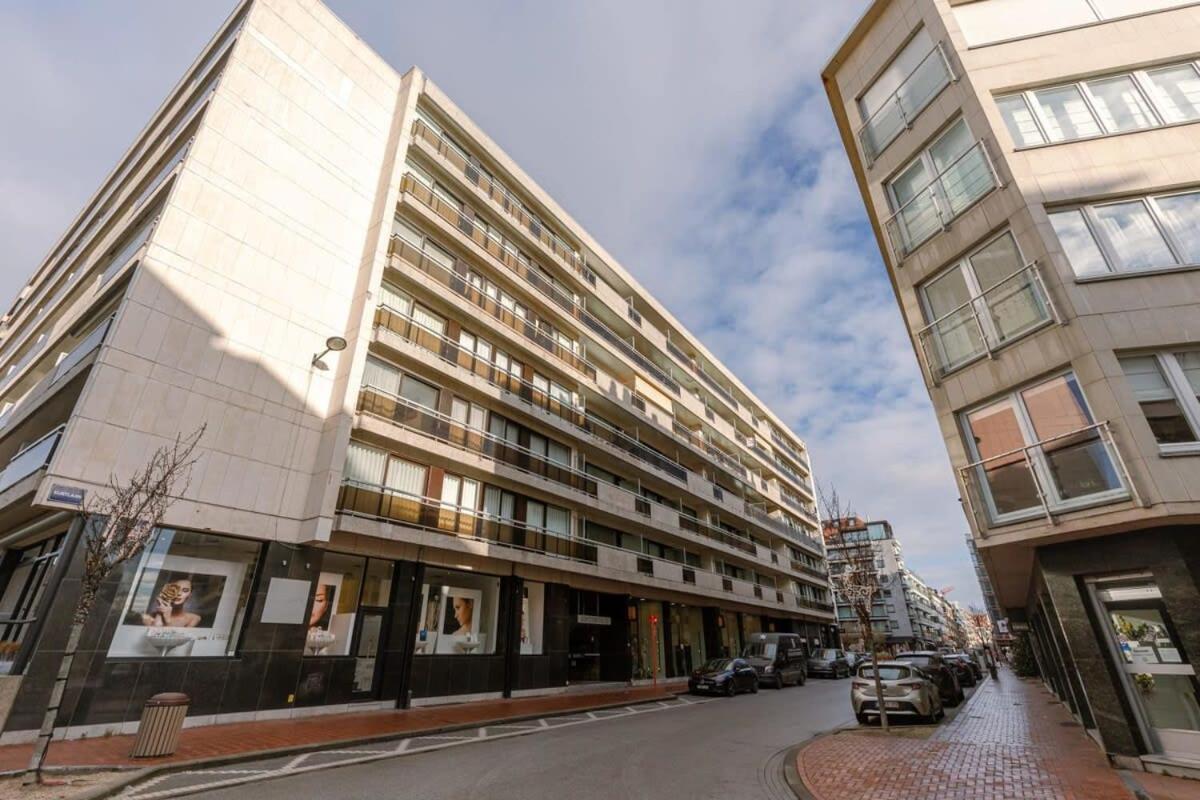 Stunning And Modern Apartment With Sunny Balcony Knokke-Heist Esterno foto