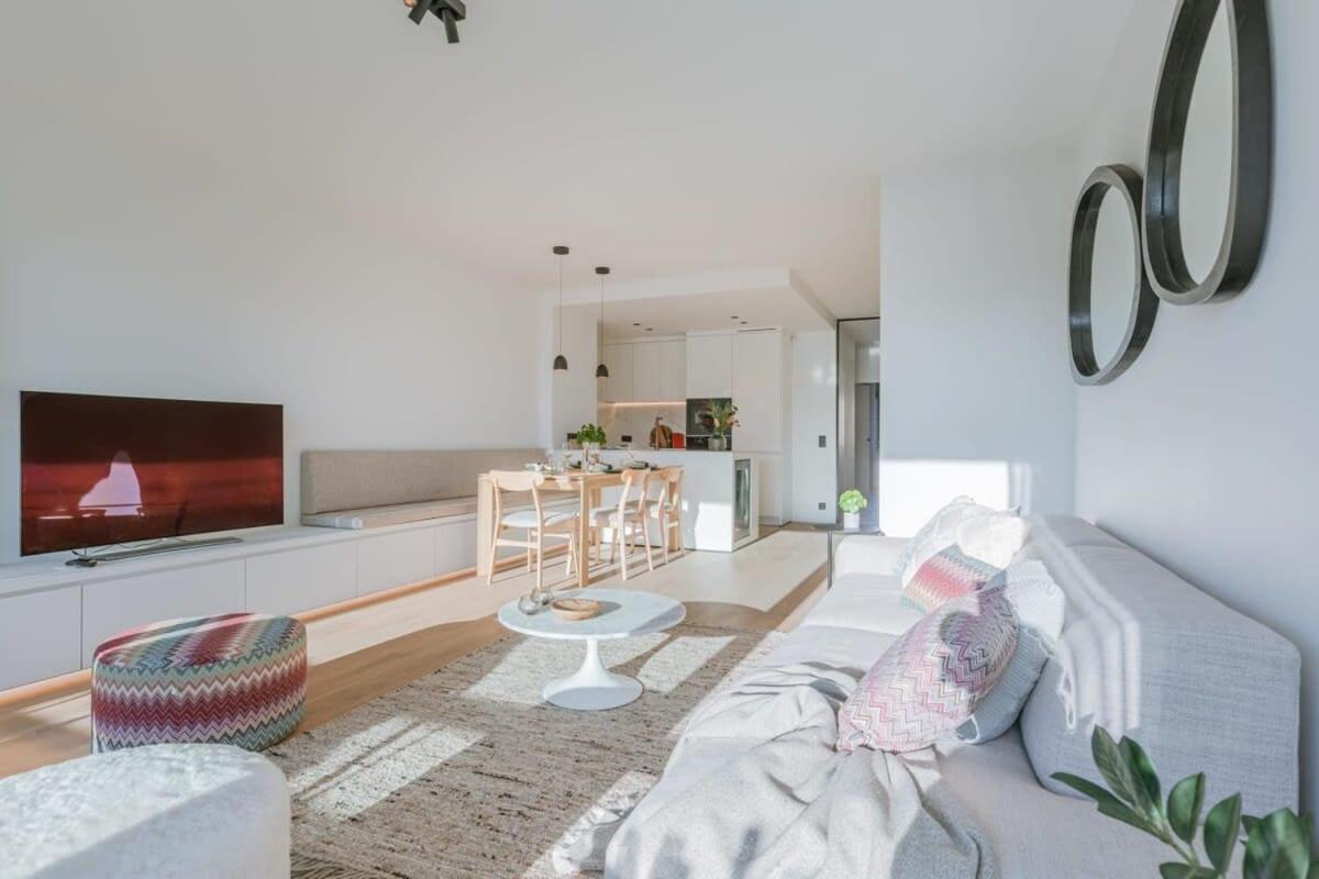 Stunning And Modern Apartment With Sunny Balcony Knokke-Heist Esterno foto