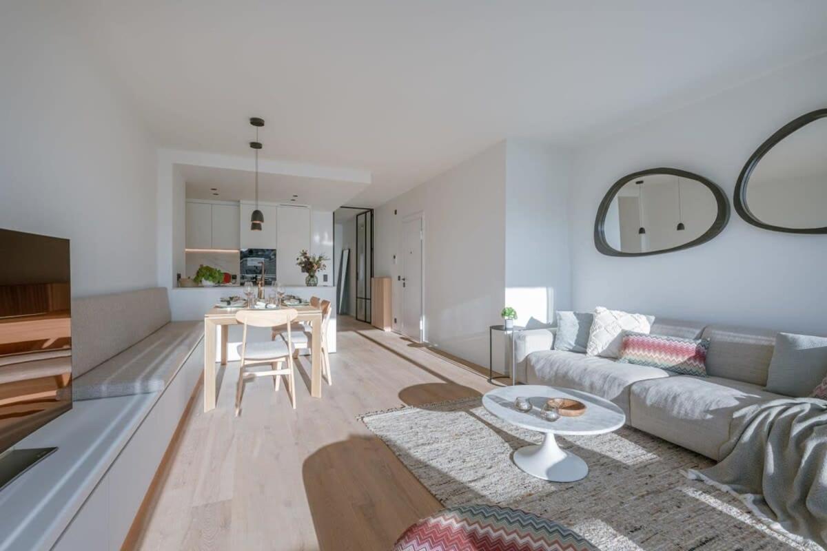 Stunning And Modern Apartment With Sunny Balcony Knokke-Heist Esterno foto